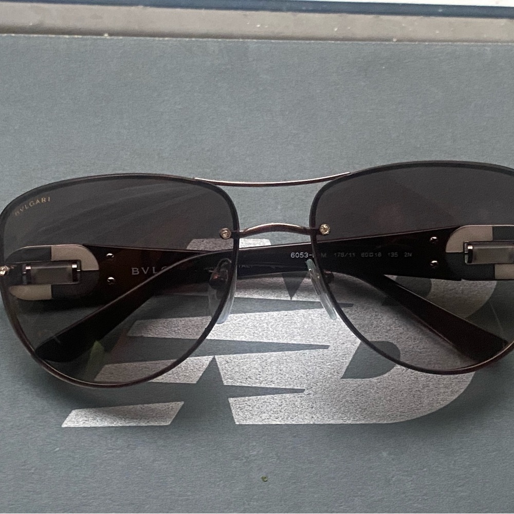 BVLGARI GLASSES they are like new !